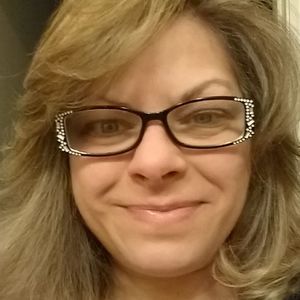 Meet your Posher, Valerie